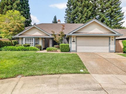 11445 Secrettown Ct, Gold River, CA 95670 Photo