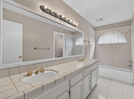 11445 Secrettown Ct, Gold River, CA 95670 Photo