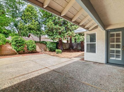 11445 Secrettown Ct, Gold River, CA 95670 Photo