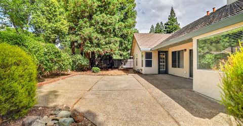11445 Secrettown Ct, Gold River, CA 95670 Photo