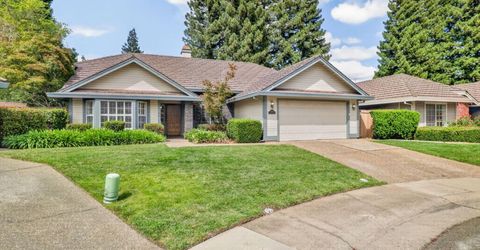 11445 Secrettown Ct, Gold River, CA 95670 Photo