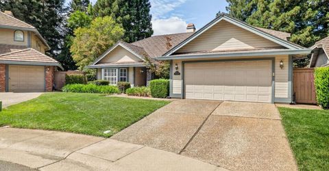11445 Secrettown Ct, Gold River, CA 95670 Photo