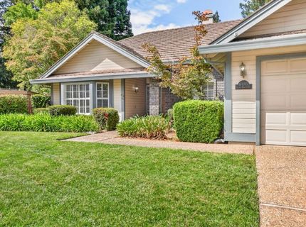 11445 Secrettown Ct, Gold River, CA 95670 Photo