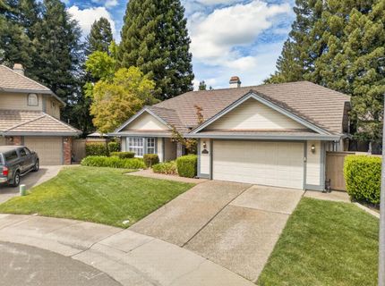 11445 Secrettown Ct, Gold River, CA 95670 Photo
