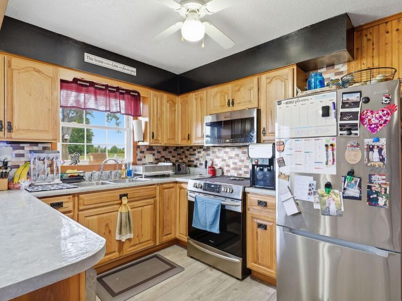 6140 Township Road 175 , Clyde, OH 43410 Photo 11
