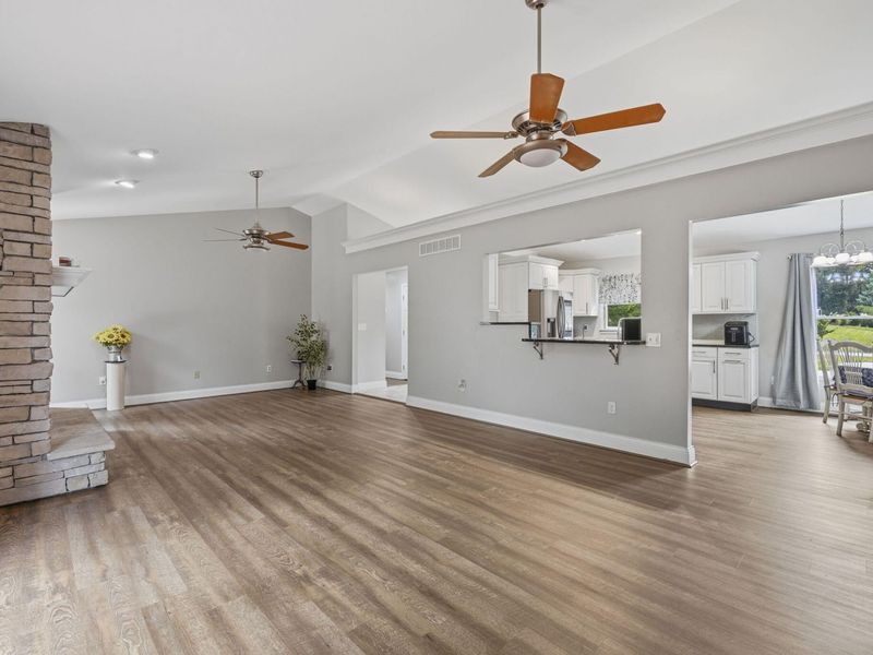 1834 Whispering Trail, Union, KY 41091 Photo 8