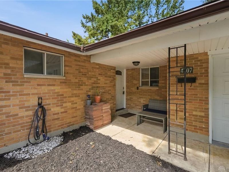 4707 Passaic Court, Huber Heights, OH 45424 Photo 4