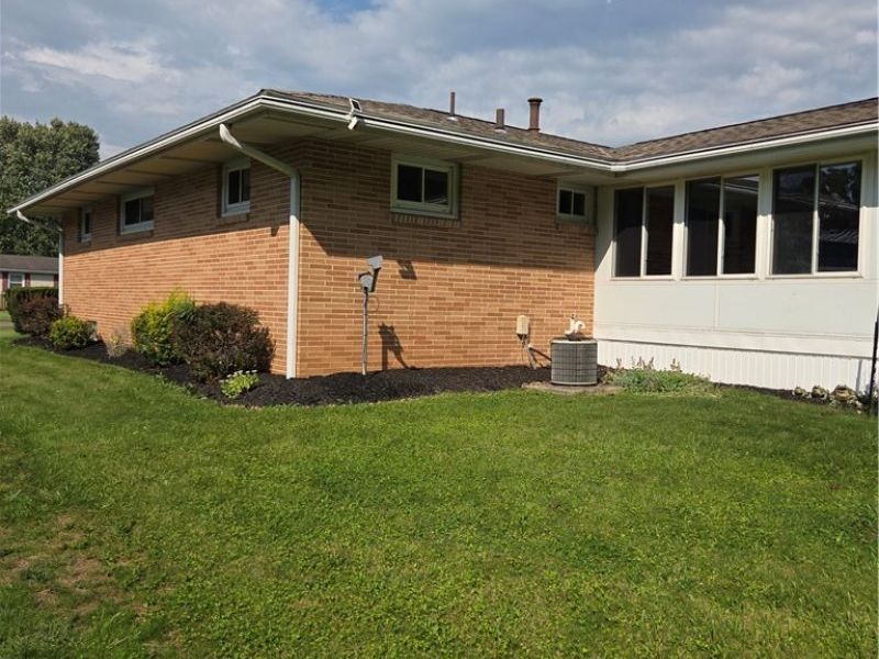 409 Durst Drive NW, Warren, OH 44483 Photo 7