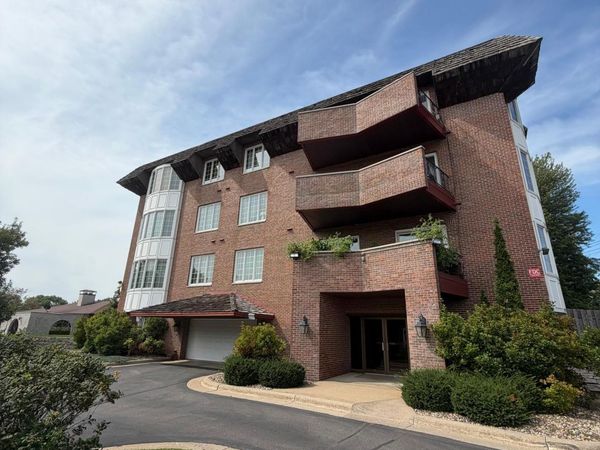 6300 Xerxes Avenue S, Unit 24, Edina, MN 55423