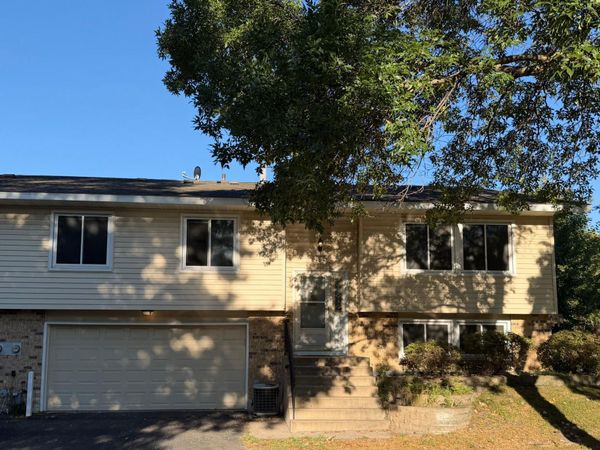 403 98th Avenue NE, Blaine, MN 55434