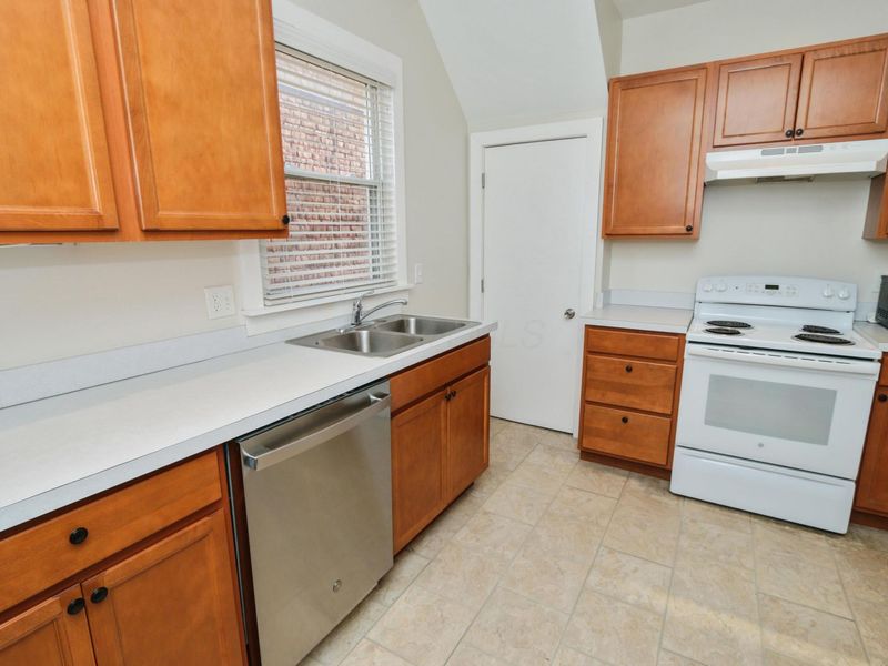 Columbus, OH 43223 Photo 10