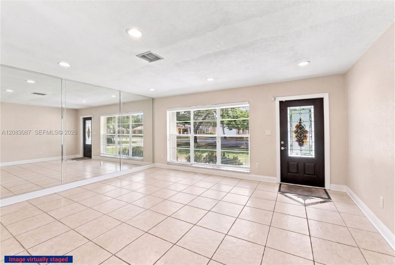 4750 NW 1st St, Plantation, FL 33317 Photo