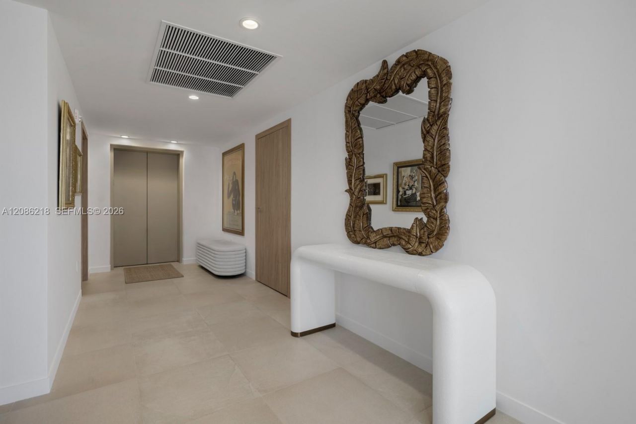 1135 103rd St, Unit 506, Bay Harbor Islands, FL 33154 Photo