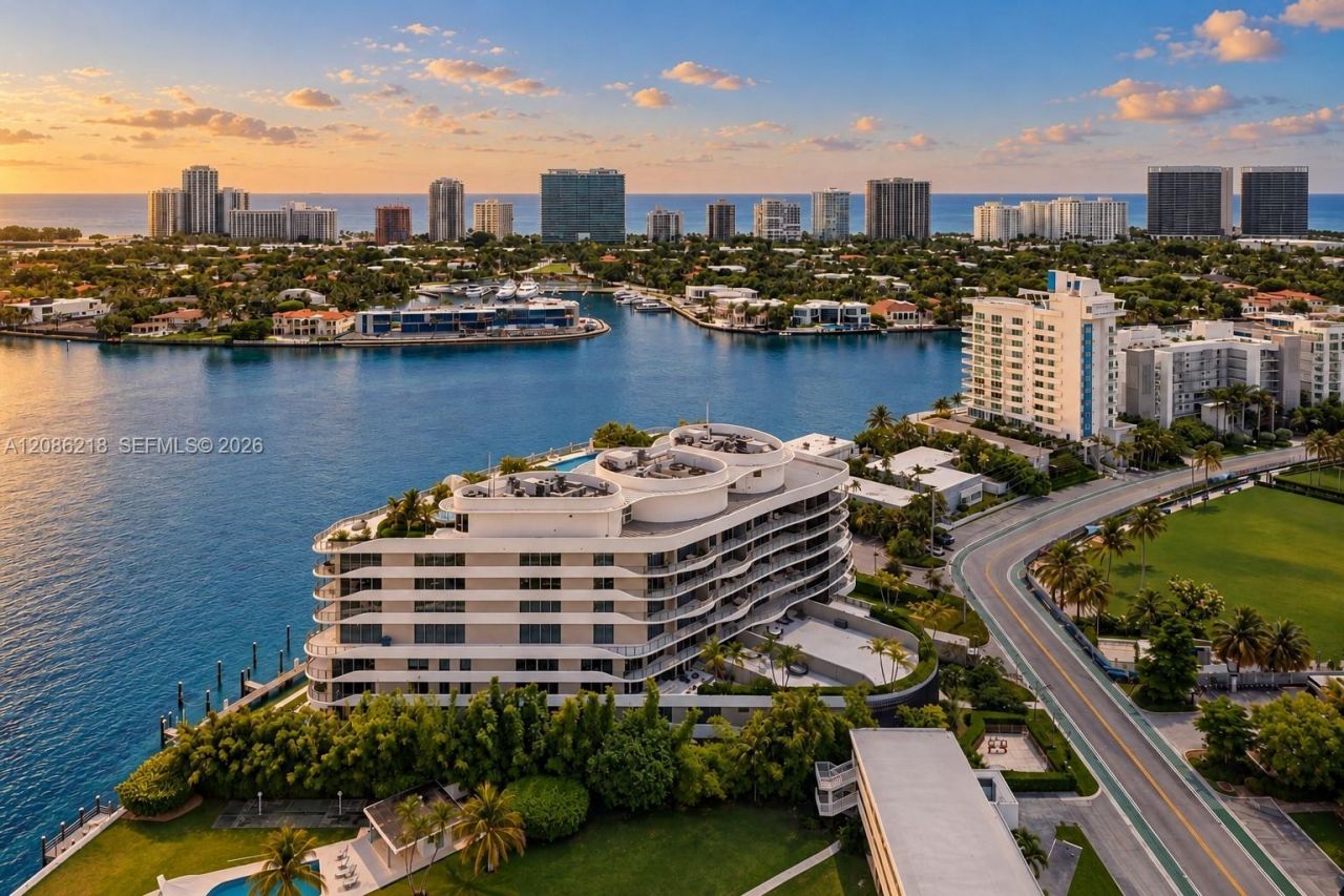 1135 103rd St, Unit 506, Bay Harbor Islands, FL 33154 Photo