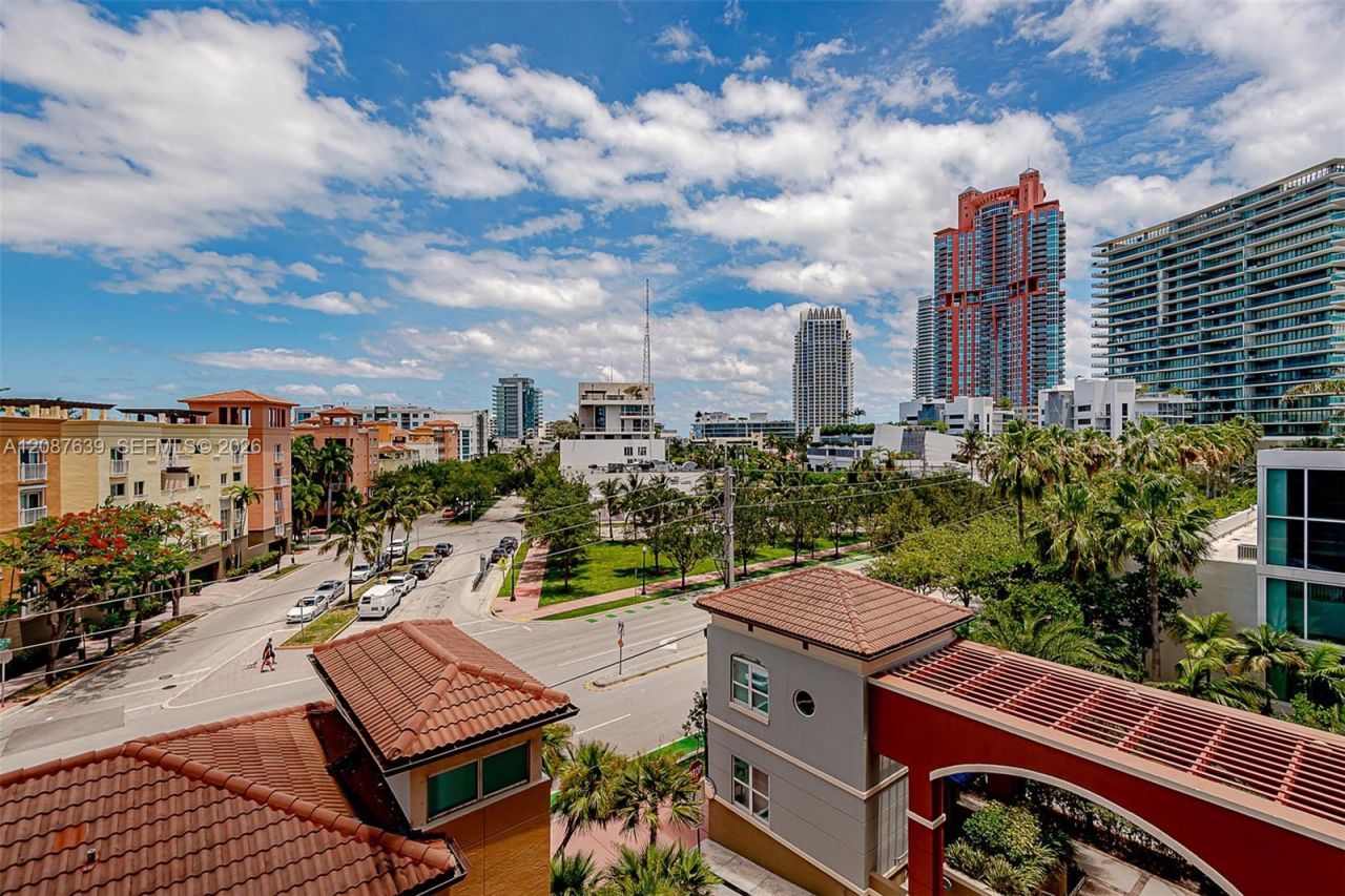90 Alton Rd, Unit 501, Miami Beach, FL 33139 Photo