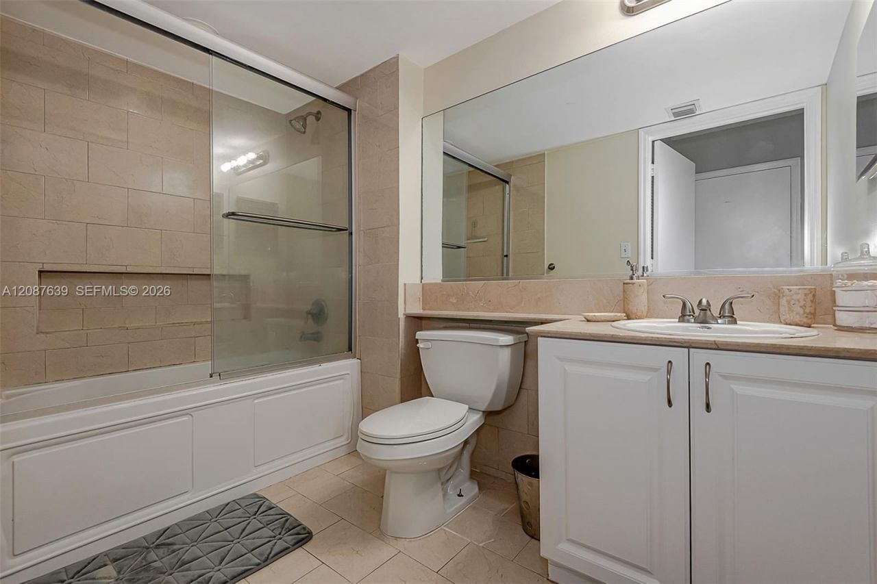90 Alton Rd, Unit 501, Miami Beach, FL 33139 Photo