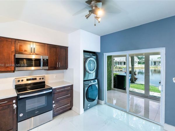 Unit 16793, Weston, FL 33326