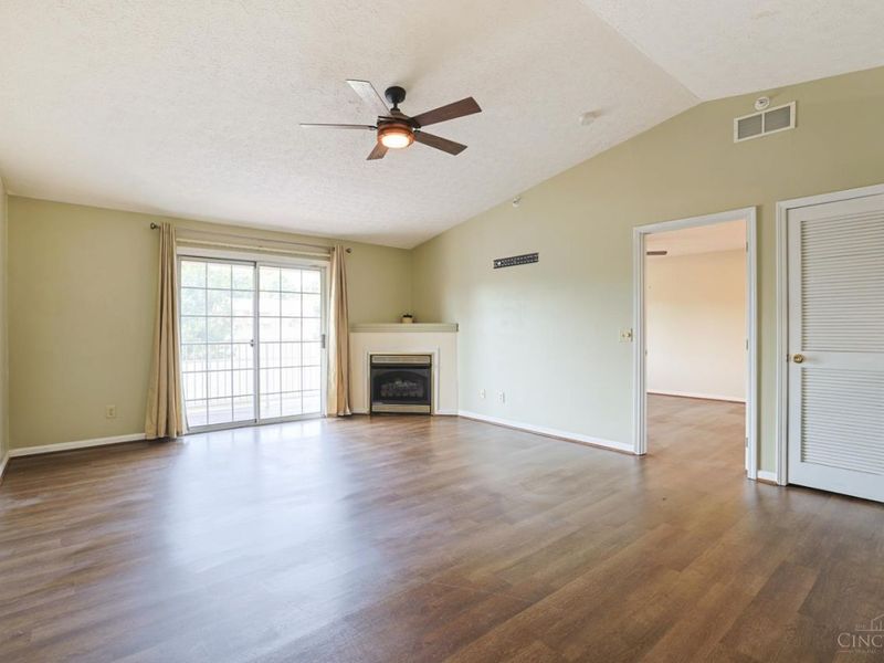 3151 Preserve Lane, Unit 3A, Colerain Township, OH 45239 Photo 7