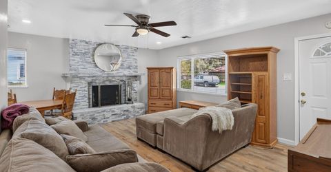 709 M Street, Sparks, NV 89431 Photo