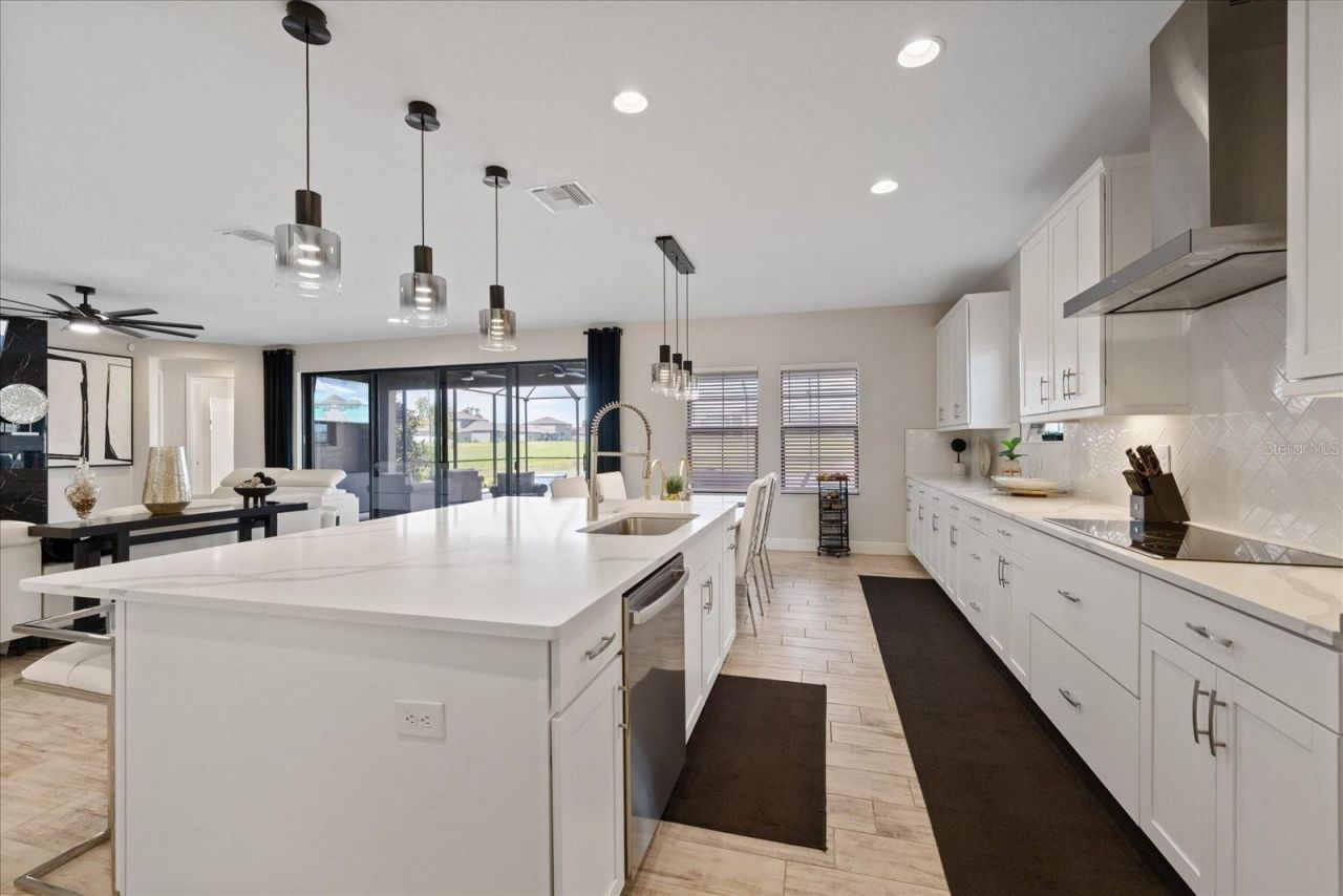 13154 Twin Bridges Drive, Riverview, FL 33579 Photo