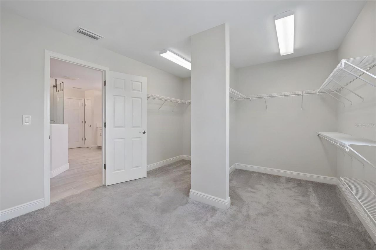 13154 Twin Bridges Drive, Riverview, FL 33579 Photo