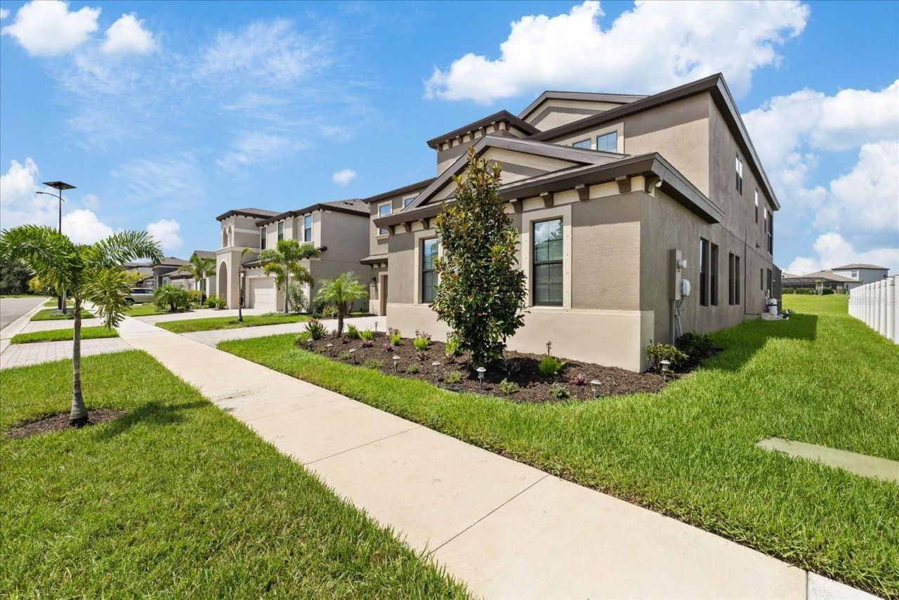 13154 Twin Bridges Drive, Riverview, FL 33579 Photo