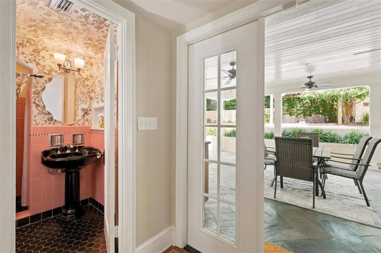 1221 Dorchester Street, Orlando, FL 32803 Photo