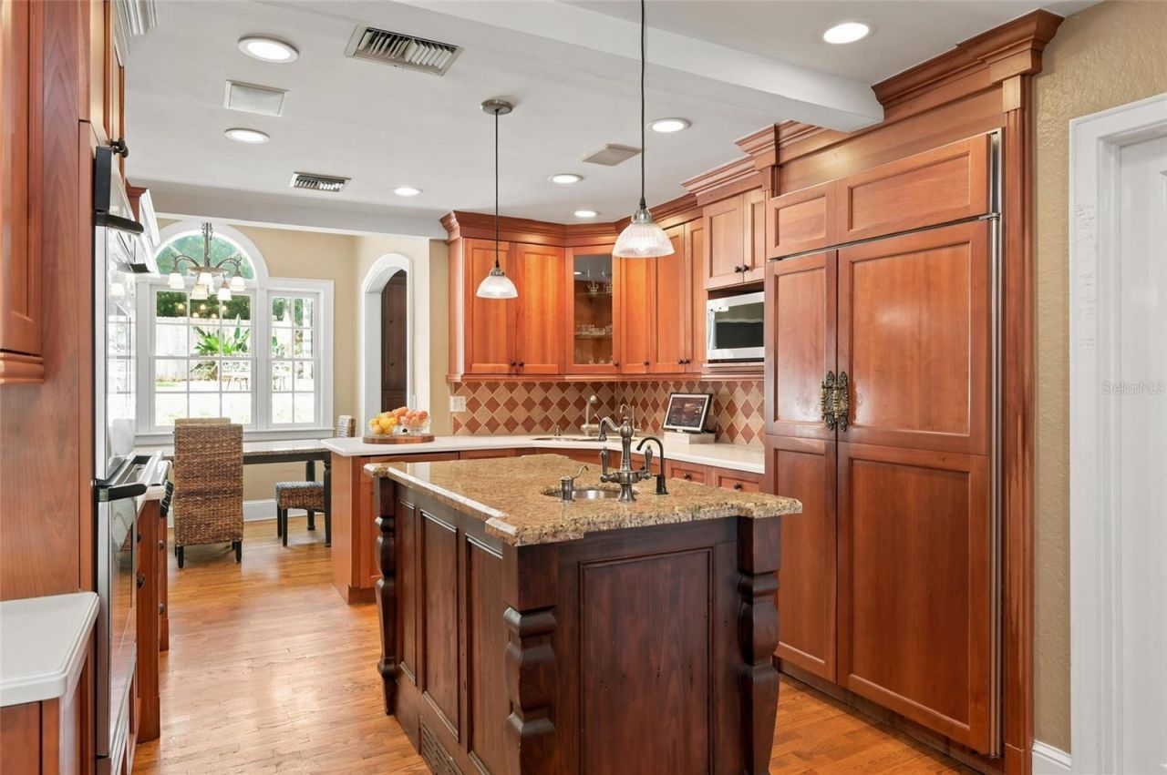 1221 Dorchester Street, Orlando, FL 32803 Photo