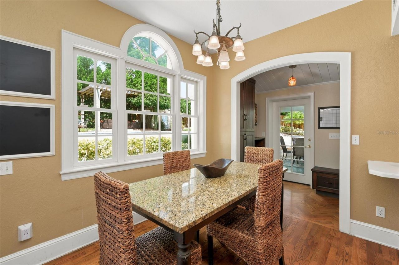 1221 Dorchester Street, Orlando, FL 32803 Photo