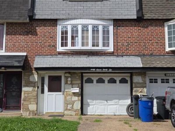3732 S HEREFORD LANE , PHILADELPHIA, PA 19114