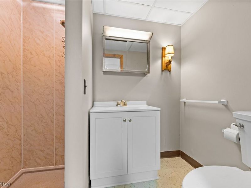 3341 Linden Street NW, Uniontown, OH 44685 Photo 30
