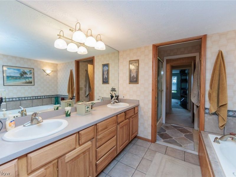 20757 Parkwood Lane, Strongsville, OH 44136 Photo 27