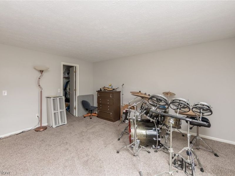 20757 Parkwood Lane, Strongsville, OH 44136 Photo 33