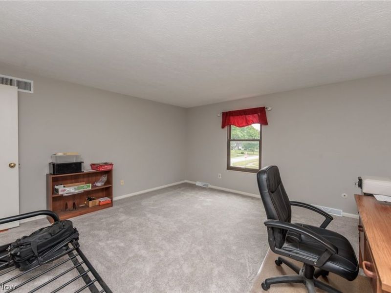 20757 Parkwood Lane, Strongsville, OH 44136 Photo 37