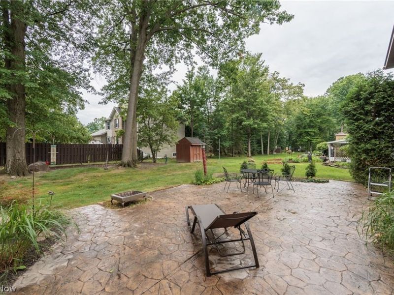 20757 Parkwood Lane, Strongsville, OH 44136 Photo 46