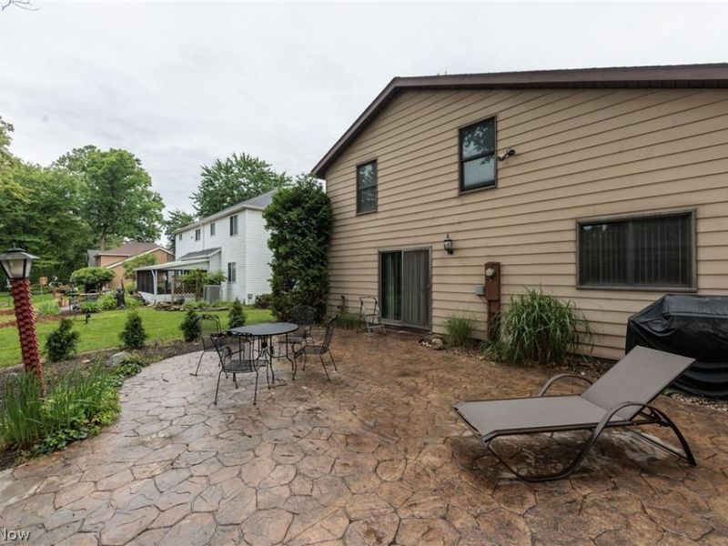 20757 Parkwood Lane, Strongsville, OH 44136 Photo 47