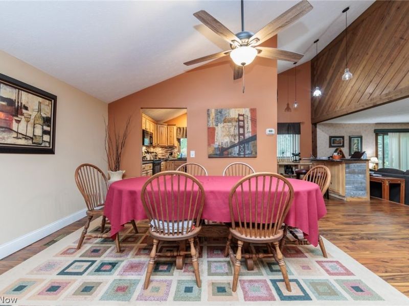20757 Parkwood Lane, Strongsville, OH 44136 Photo 8