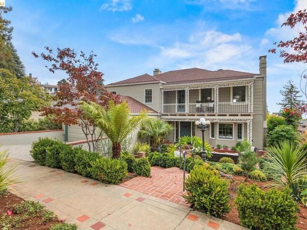 21 Selborne Drive, Piedmont, CA 94611