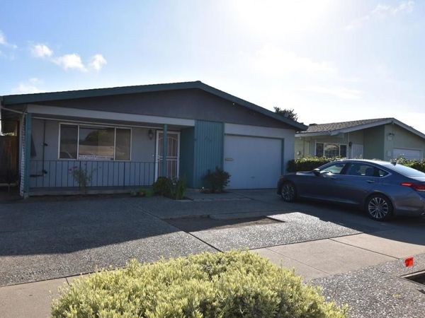 279 Hushbeck Avenue, Watsonville, CA 95076
