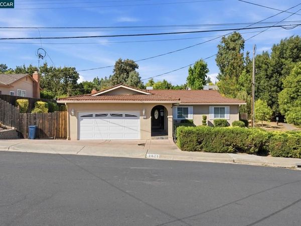 2023 Olympic Dr, Martinez, CA 94553