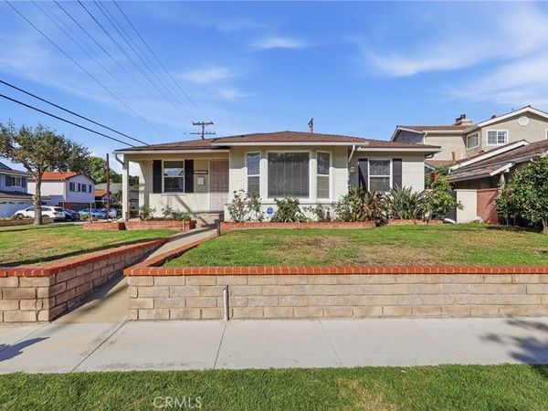 22939 Ocean Avenue, Torrance, CA 90505