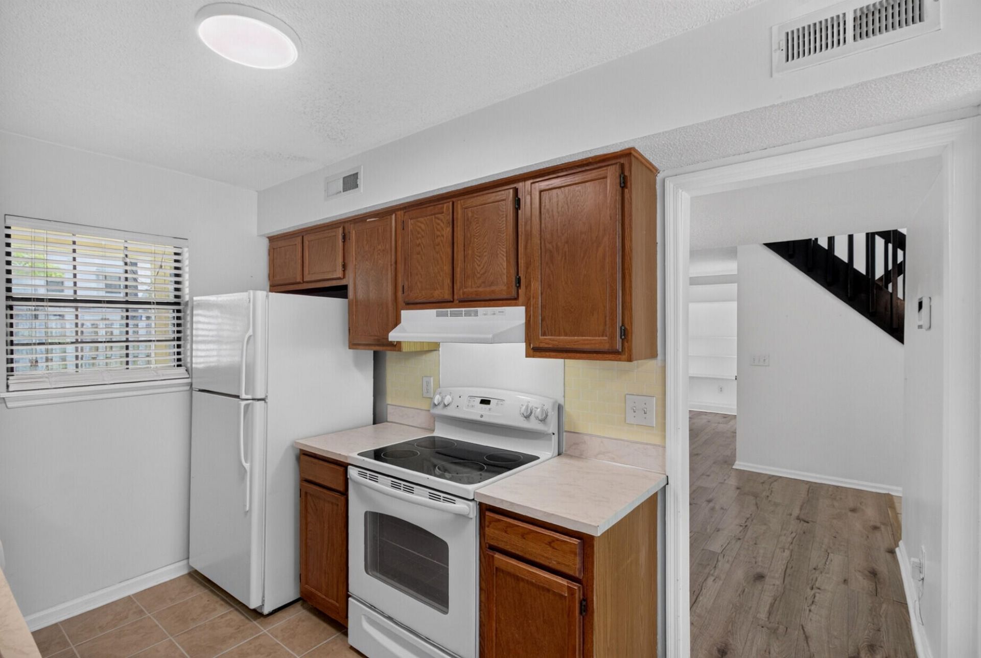 91 Indigo Lane Photo 16