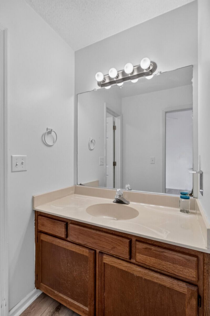 91 Indigo Lane Photo 24