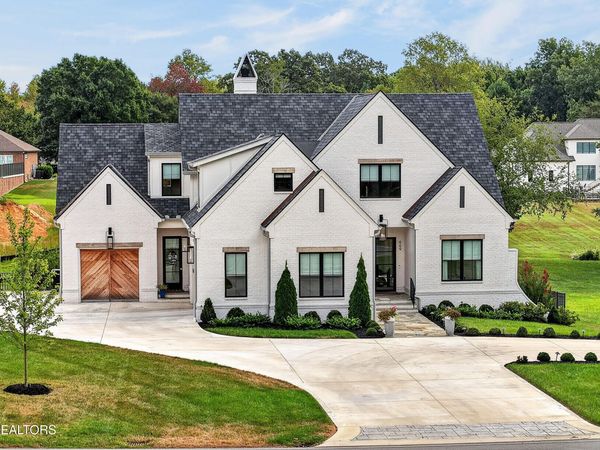 669 Fisk Rd, Cookeville, TN 38501