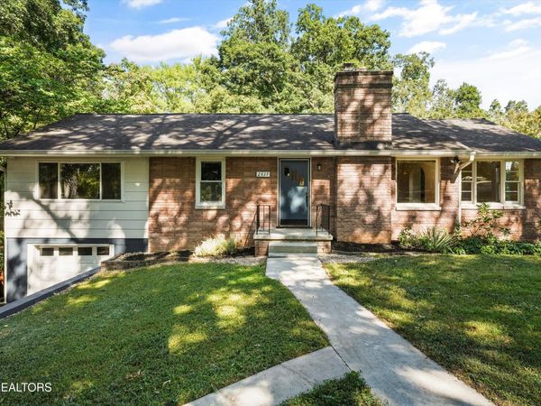 2837 Gaston Ave, Knoxville, TN 37917