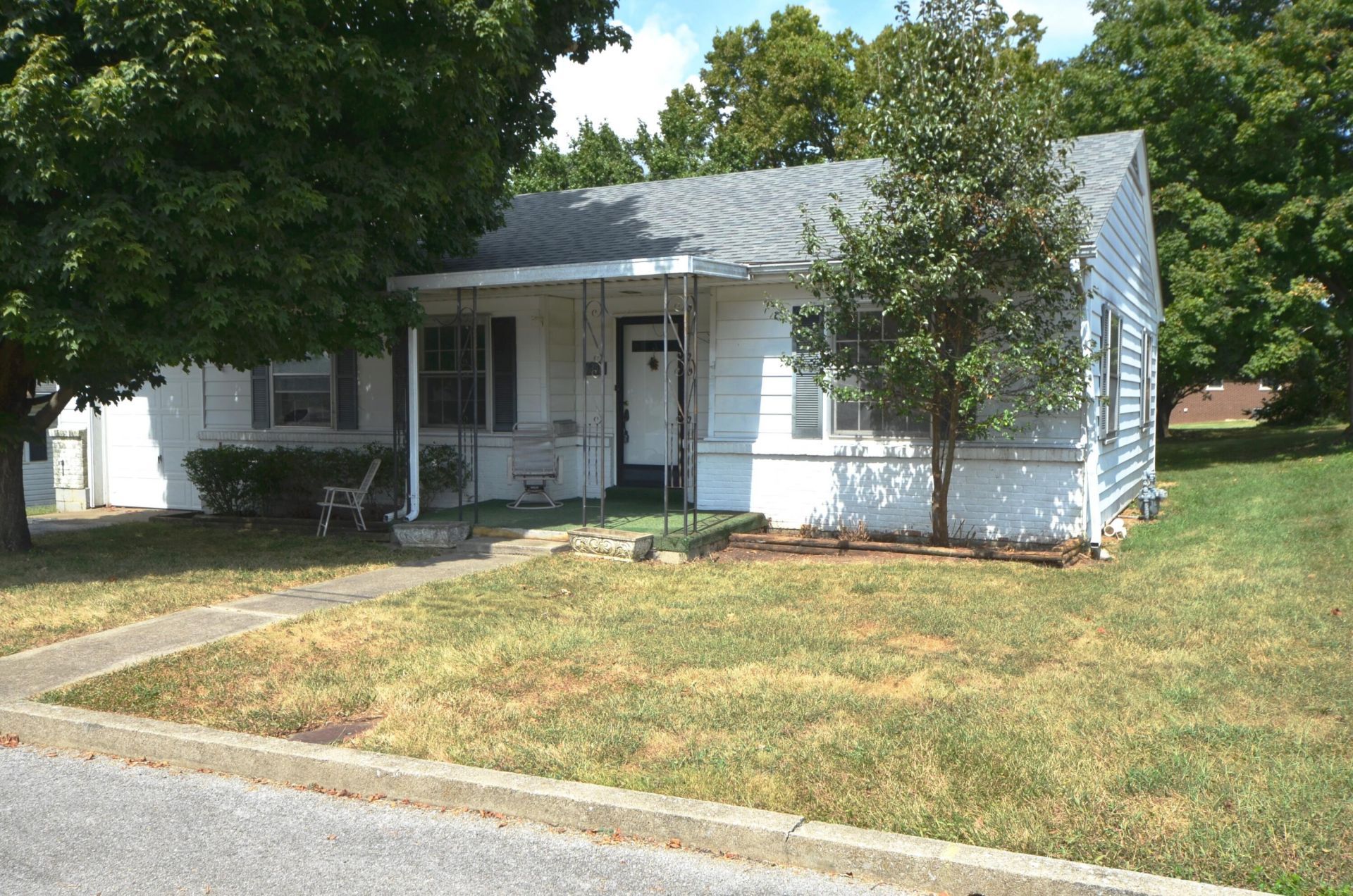 351 Bacon Court, Harrodsburg, KY 40330 Main Photo