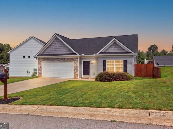 385 Highland Pointe Drive, Alto, GA 30510