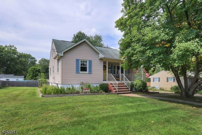 414 S Madison Ave, Dunellen, NJ 08812 Main Photo
