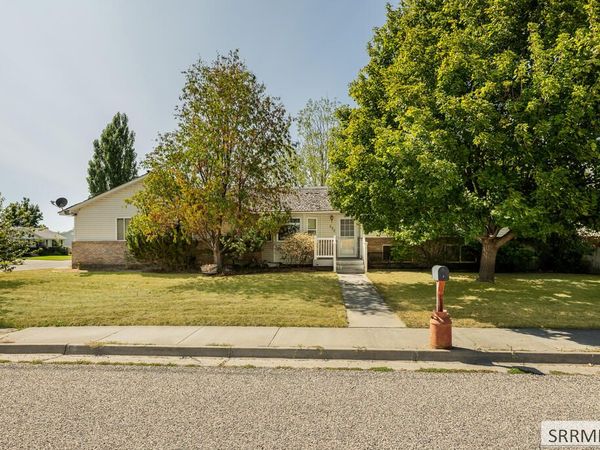 820 S Adam Lane, IDAHO FALLS, ID 83401