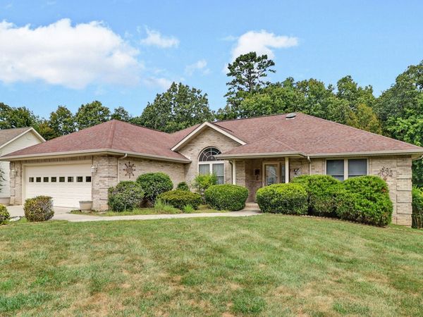 26 Brooks Ln , Crossville, TN 38558